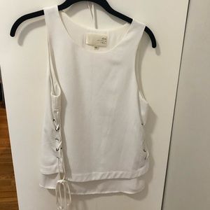 White tank